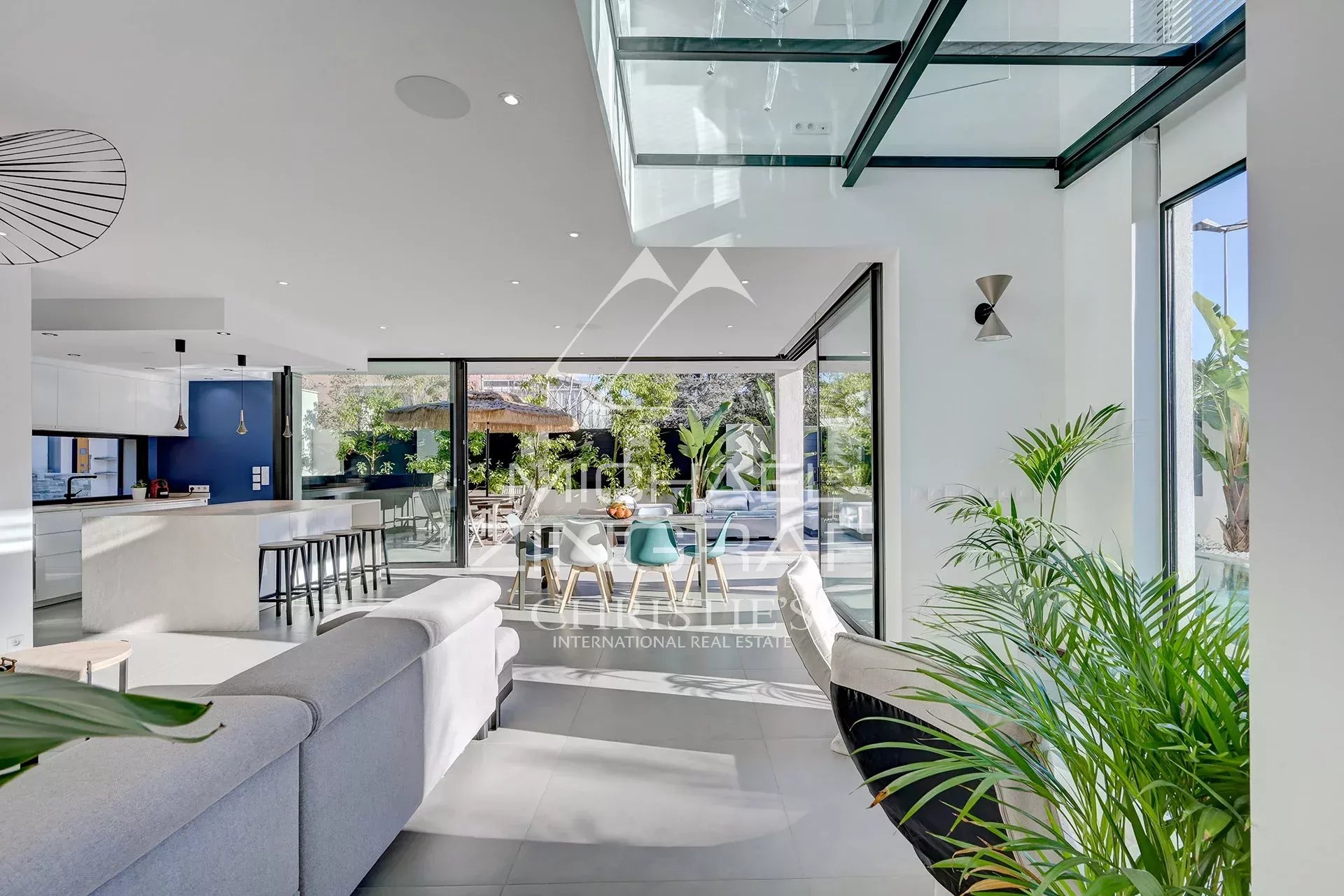 Vertraulicher Verkauf - Architektenhaus mit Schwimmbad in Cap Brun, Toulon