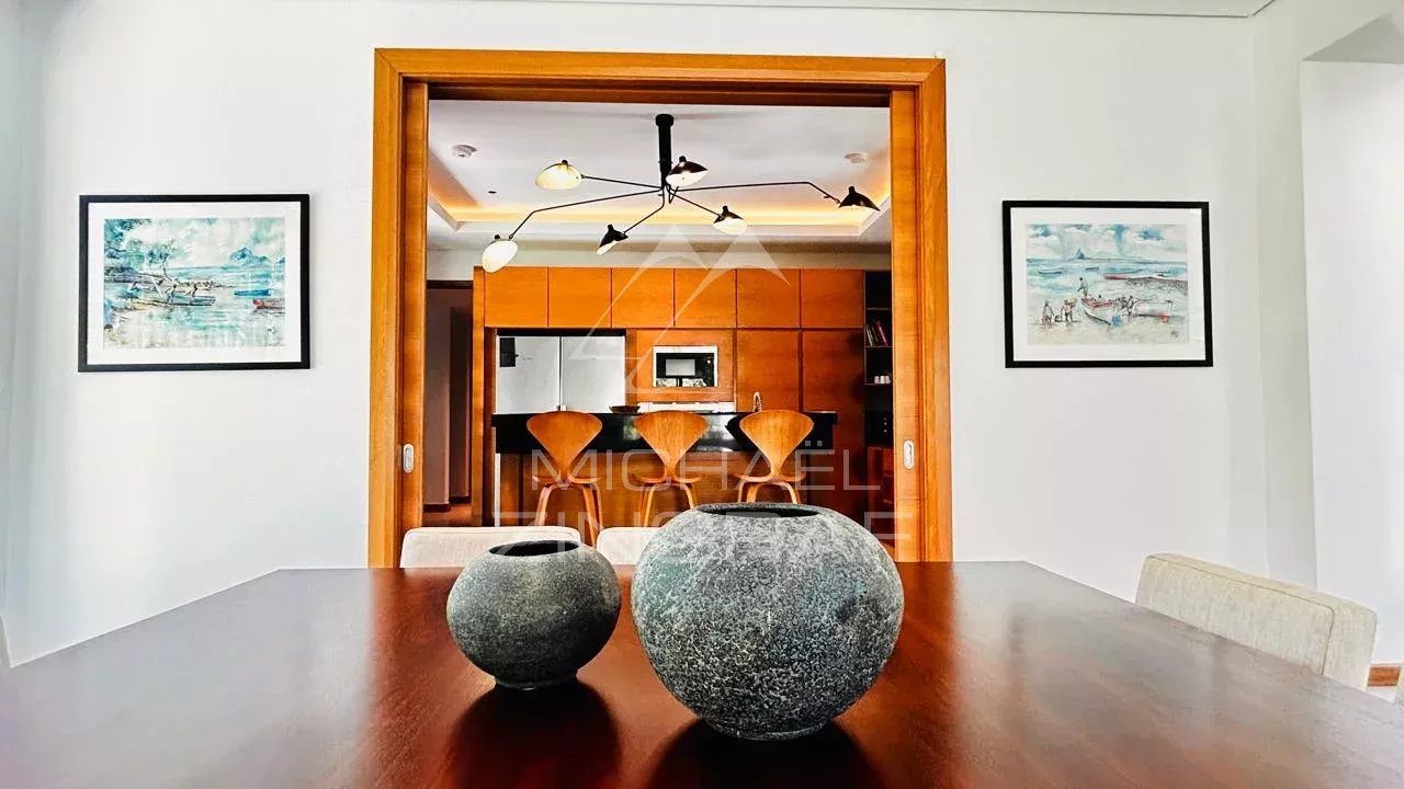 Villa de Prestige face au Golf – Anahita