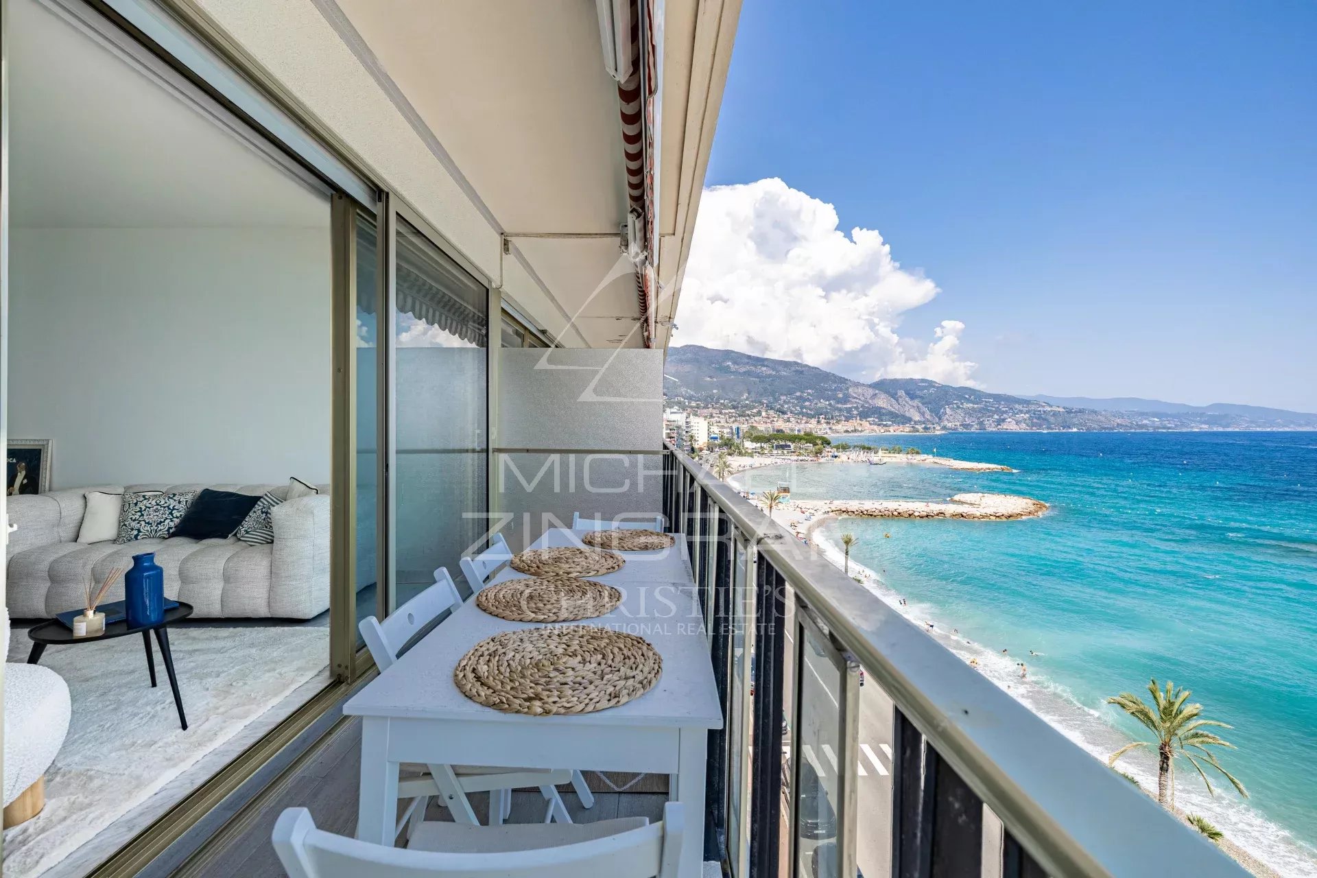 Roquebrune-Cap-Martin - Penthouse mit Panoramablick auf das Meer