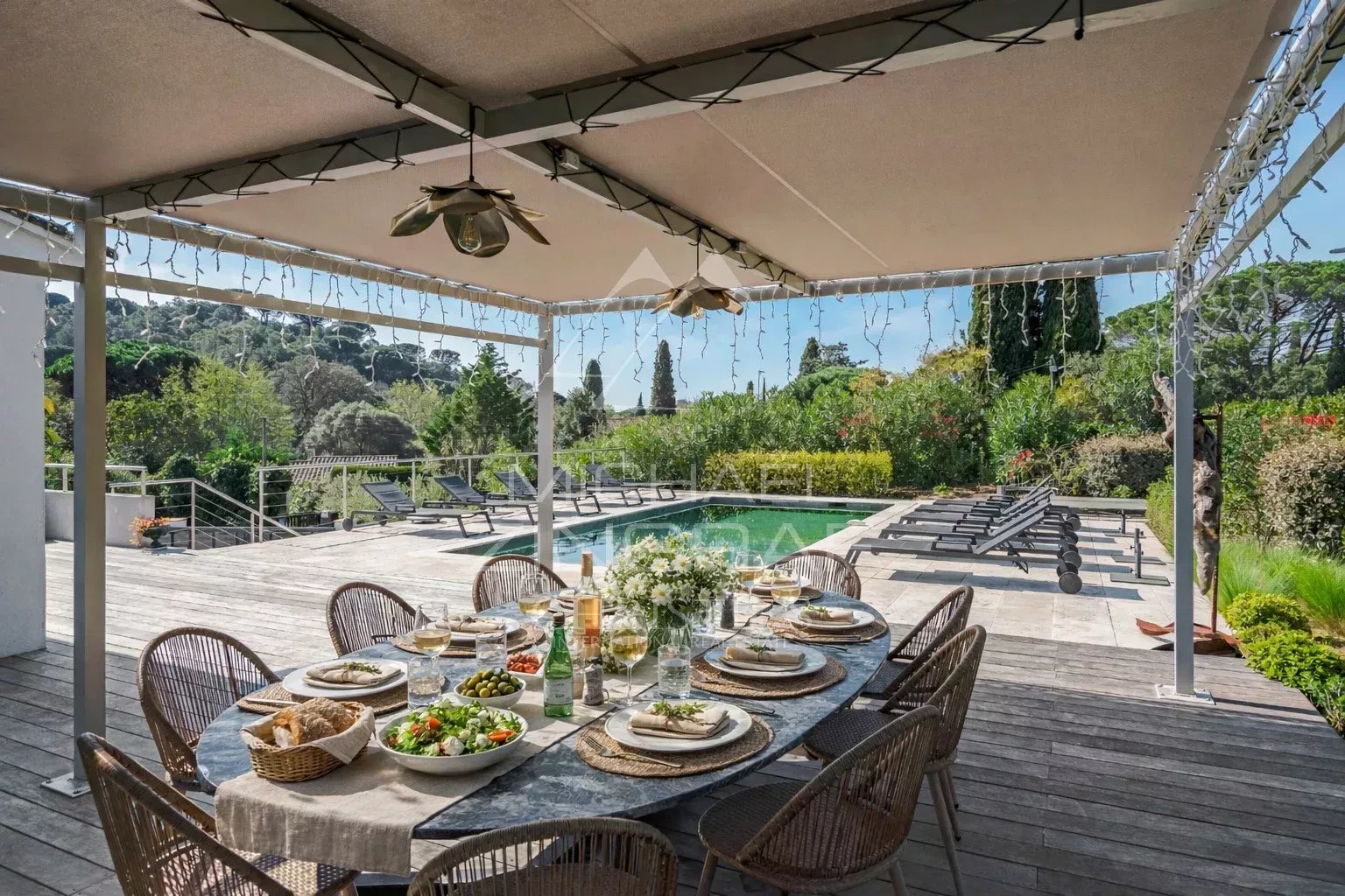 Gigaro, außergewöhnliches Haus in einer privaten Wohnanlage, nur wenige Gehminuten von den Stränden von Gigaro entfernt