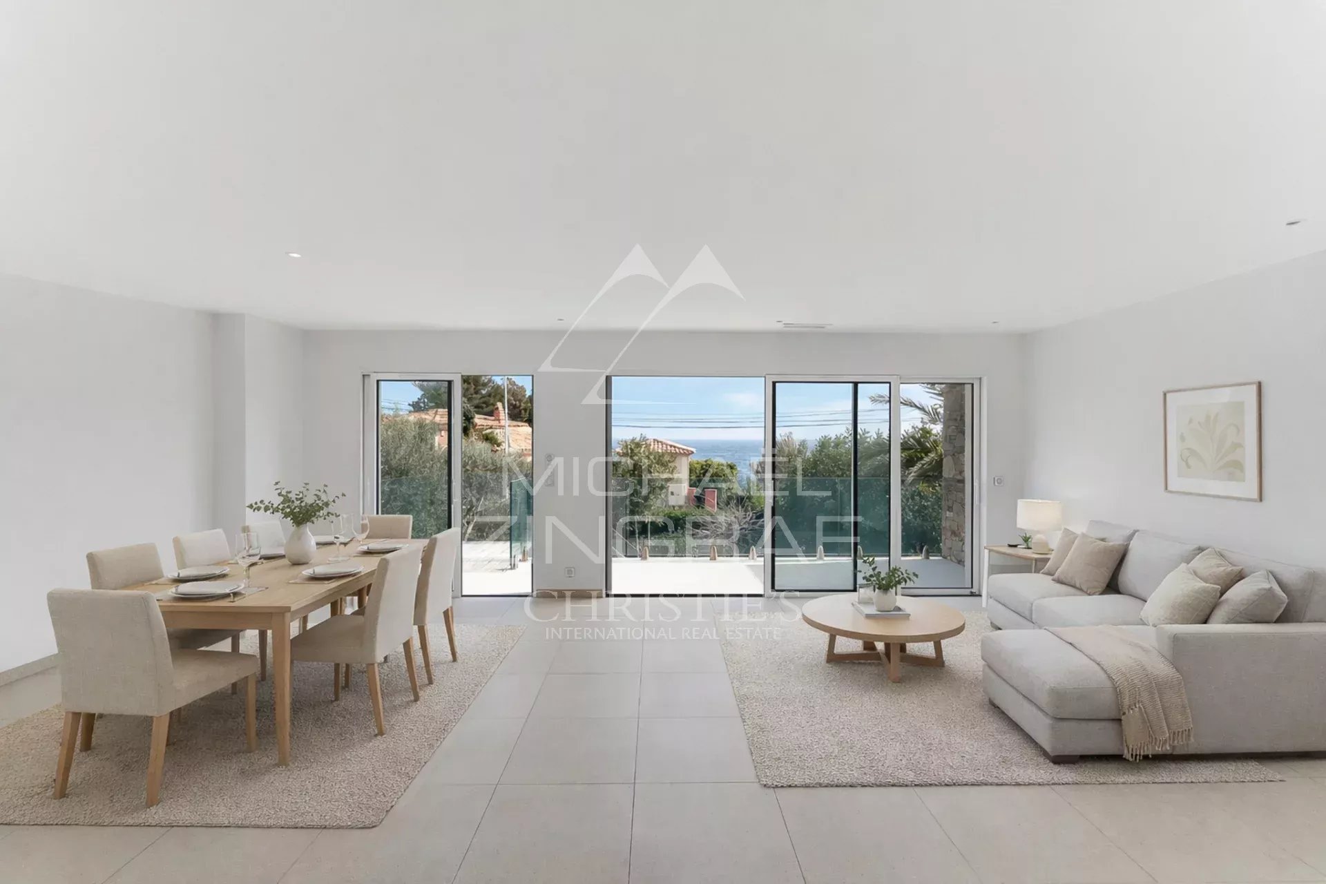 Élégante villa familiale à 5 minutes du port avec vue sur la mer