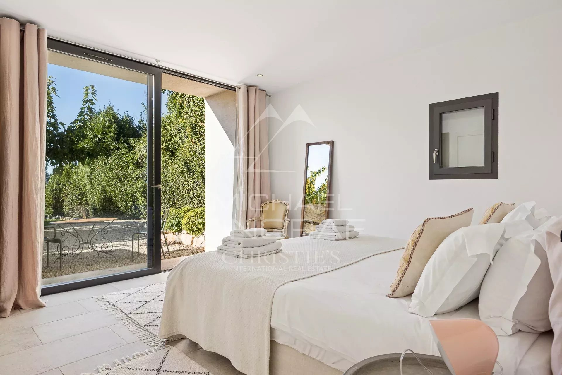 Vence - Charmante Villa en Pierre avec Vue Panoramique