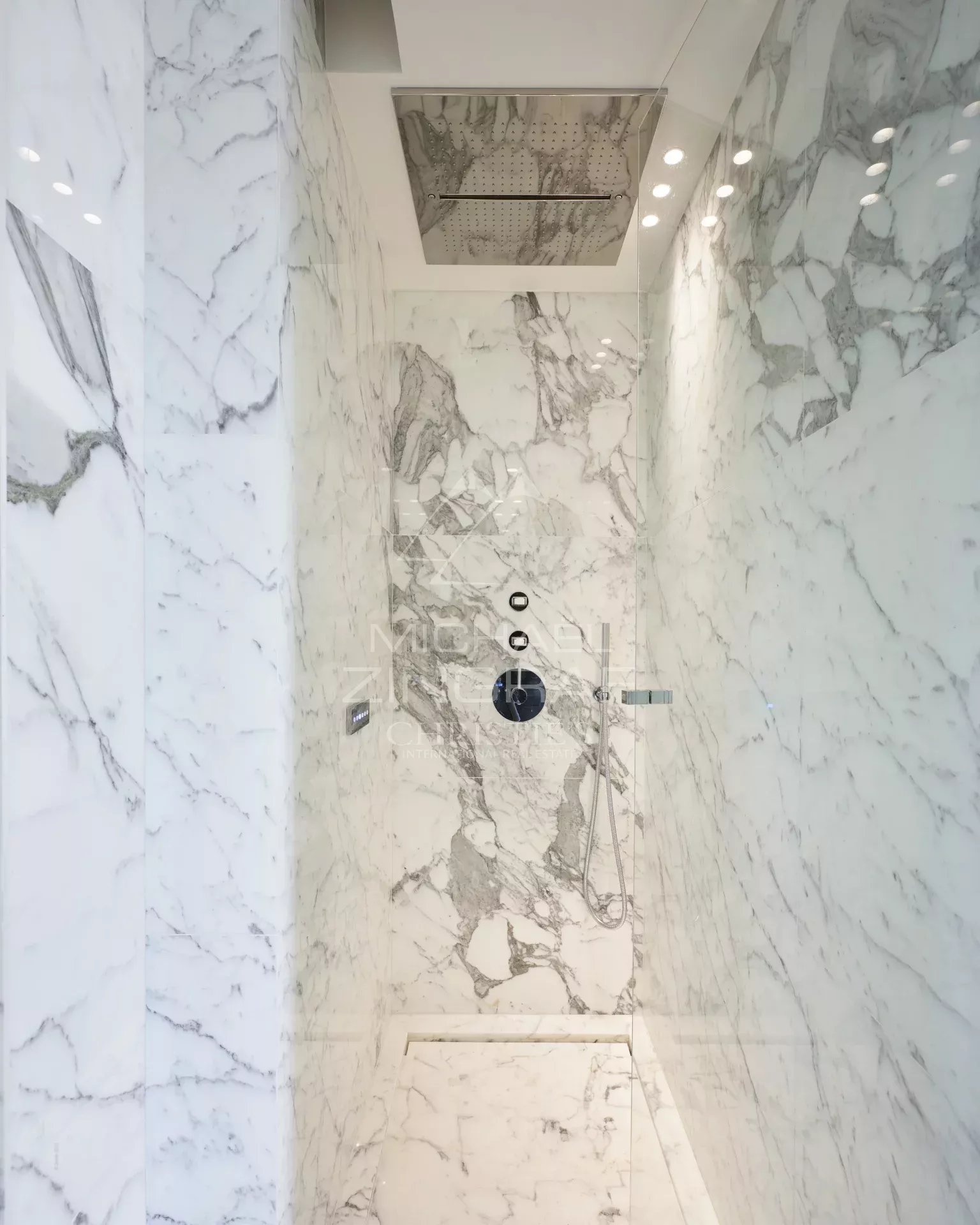 Cannes Croisette – 4-Zimmer-Wohnung