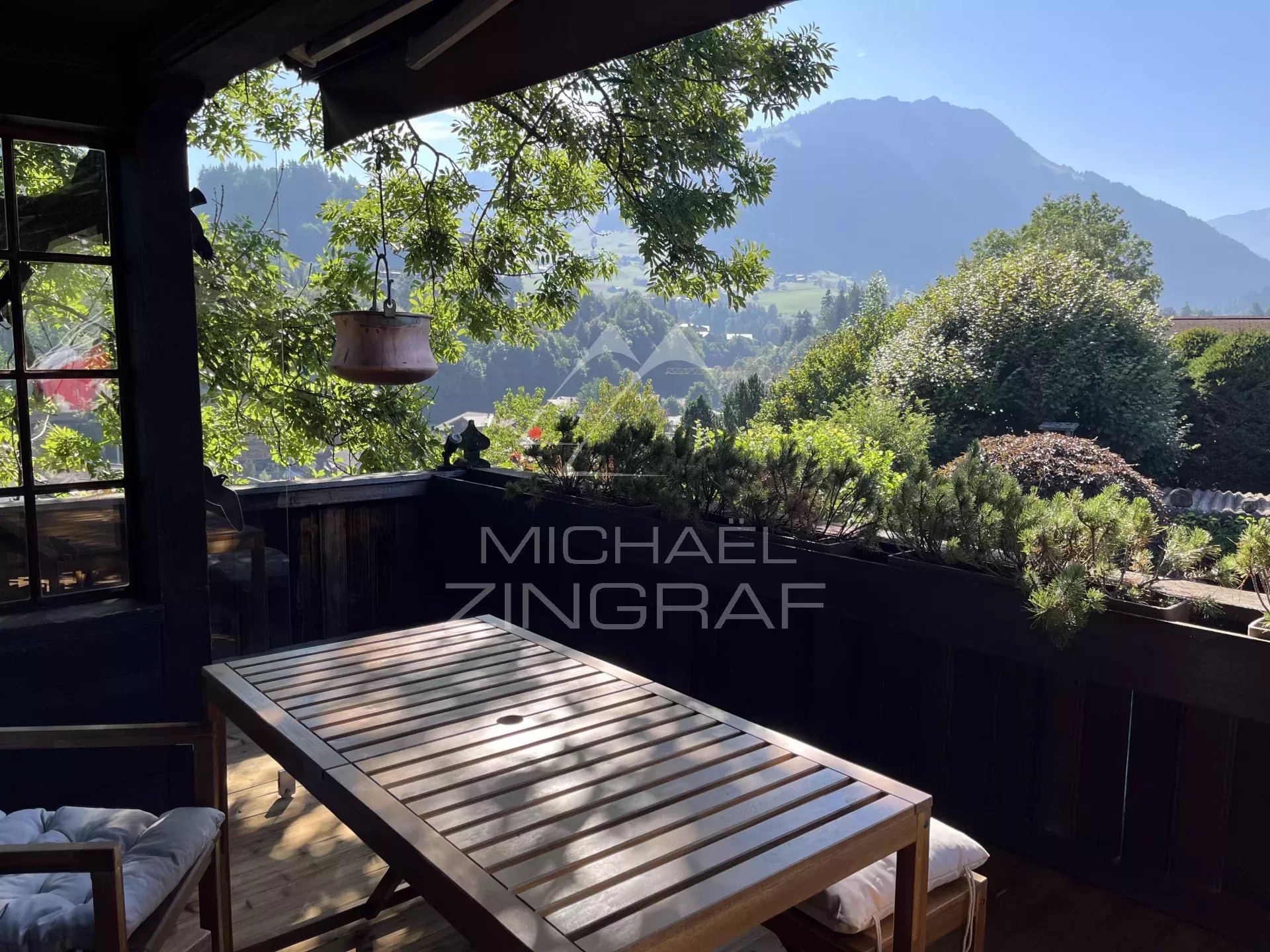 Appartement duplex de luxe à Gstaad pour location à long terme