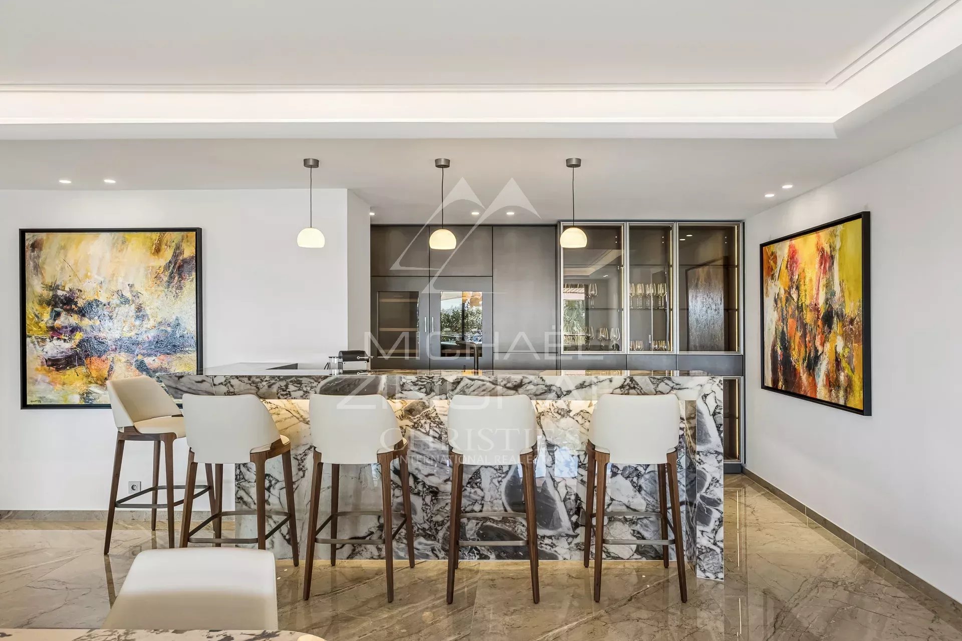 Cannes Croisette, Stunning Luxury Apartment