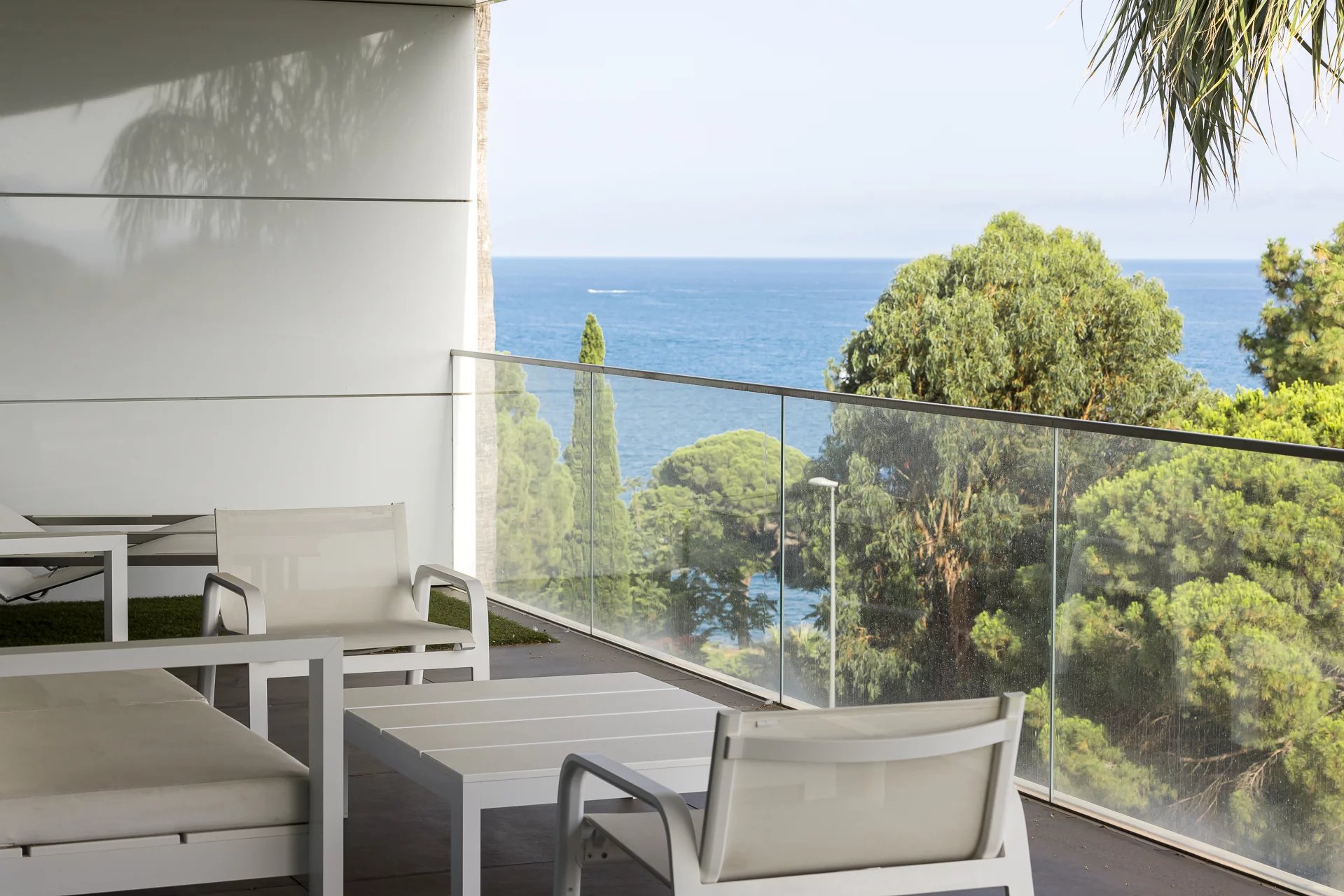 Luxury apartment with sea view and exceptional wellness facilities