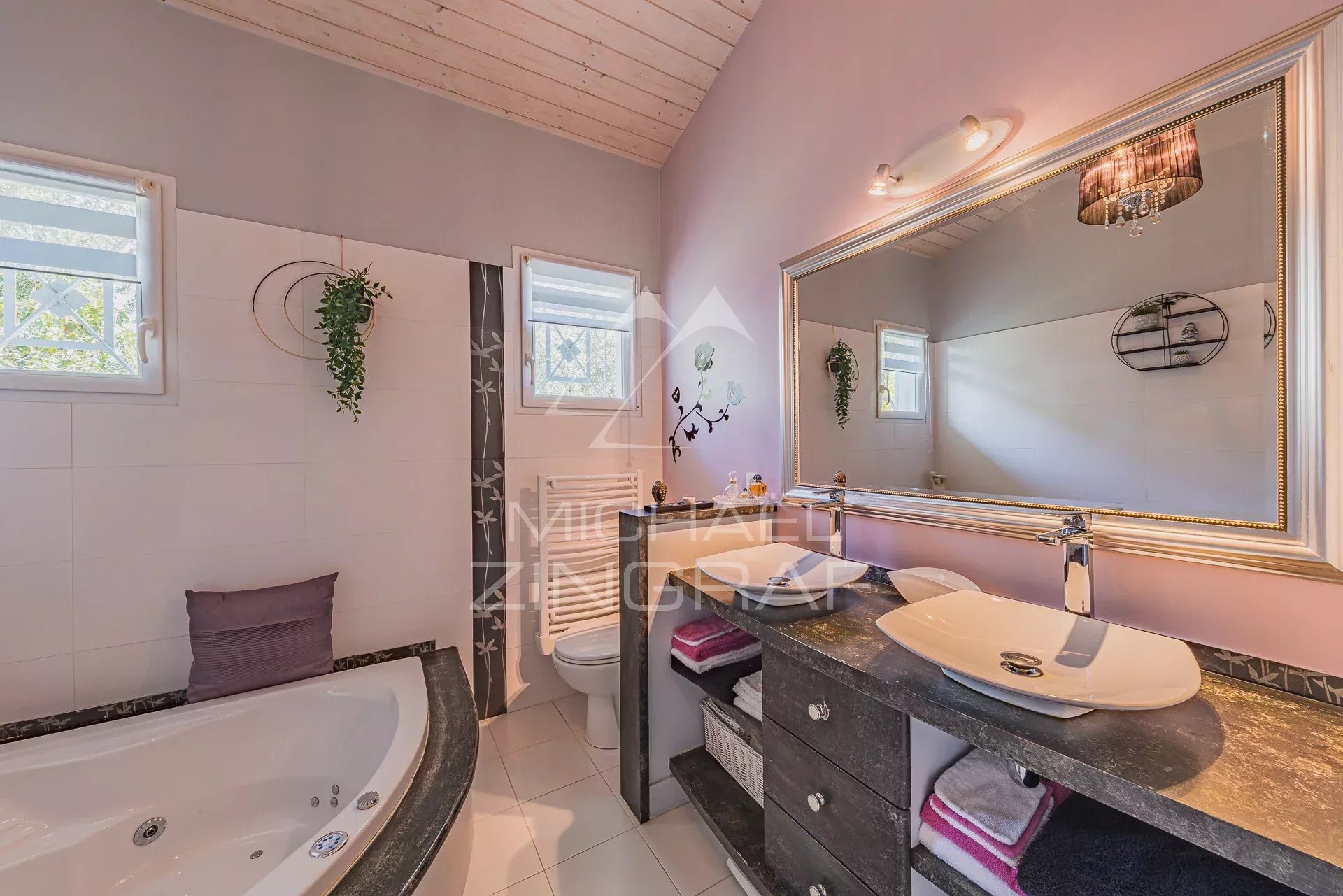 Villa familiale - Harmonie et douceur de vivre au Port du Rocher