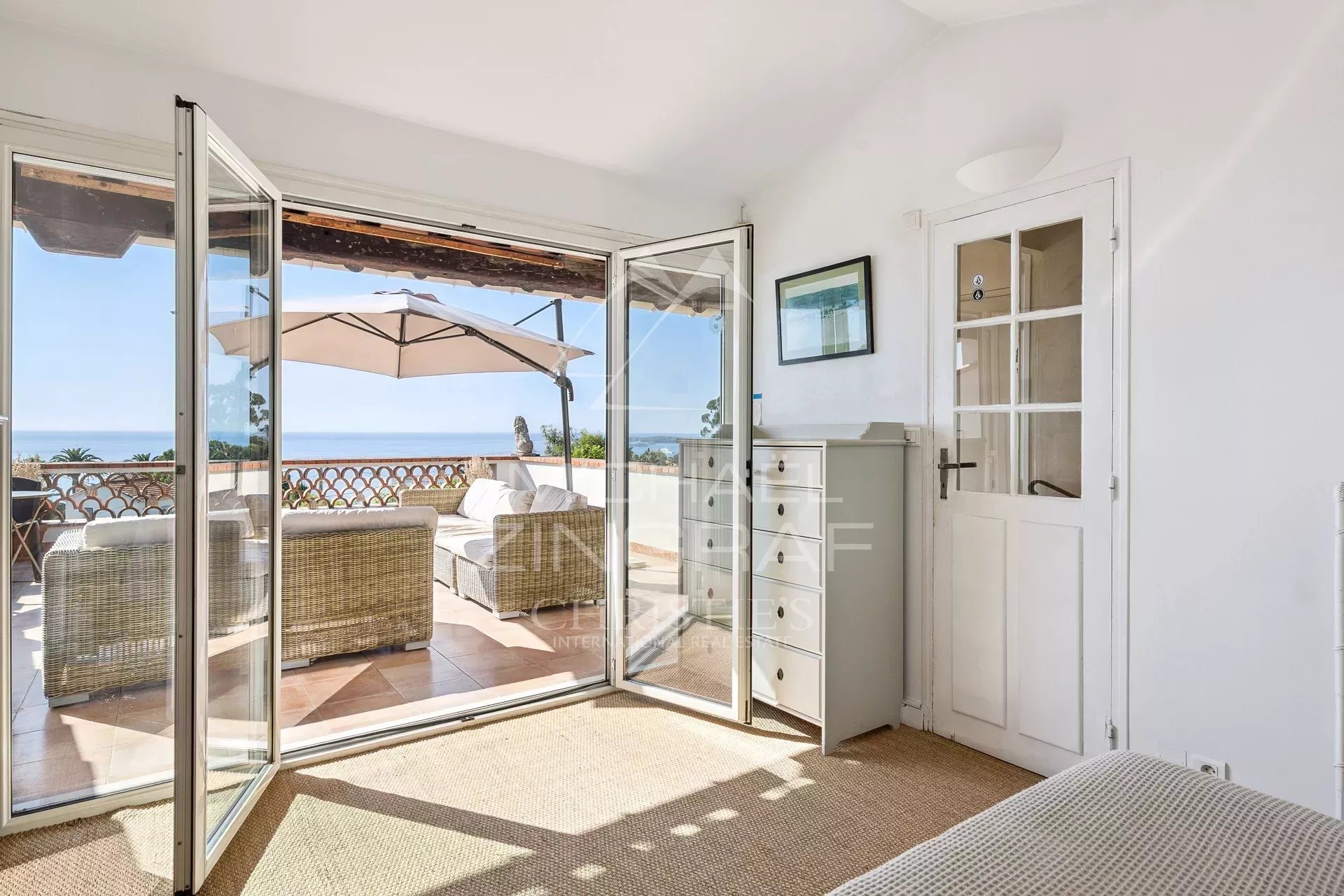 Cannes-Eden – Authentische provenzalische Villa mit Panoramameerblick