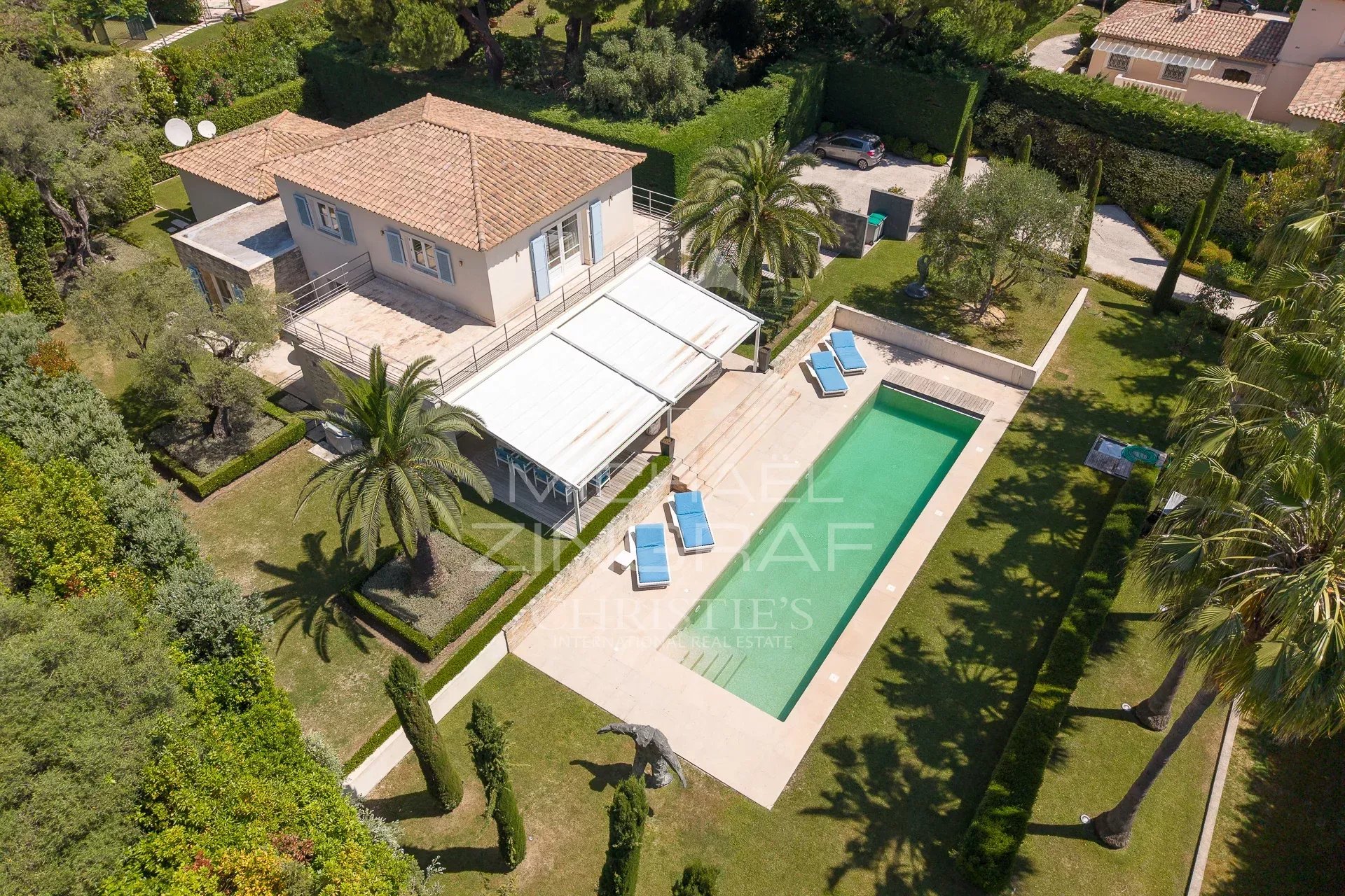 Cap d’Antibes - Propriété au charme provençal versant ouest