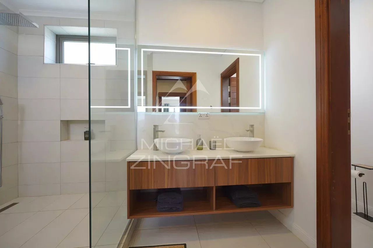 3-Schlafzimmer-Apartment mit En-suite-Badezimmern – Pointe aux Canonniers