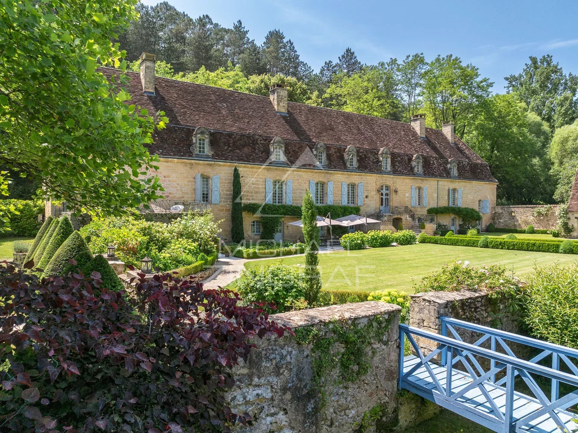 Außergewöhnliches Anwesen im grünen Périgord