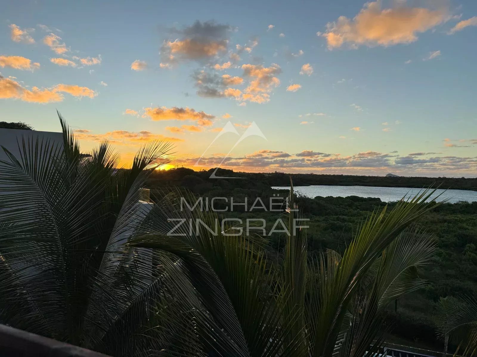 Penthouse d’Exception avec Vue Mer