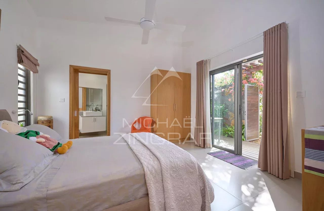 Villa in a Secure Residence in Grand Bay