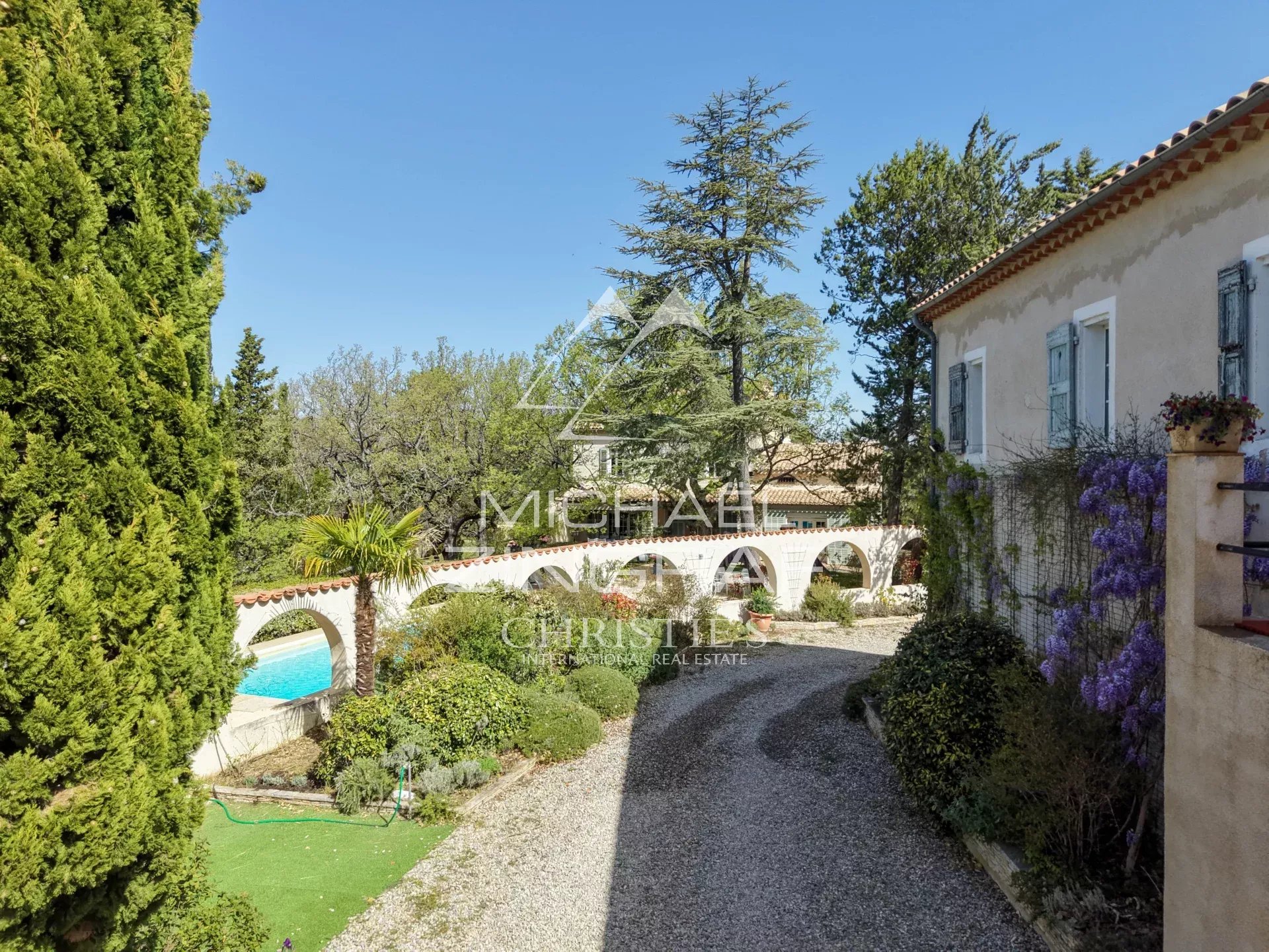 Außergewöhnliches provenzalisches Anwesen in Rians