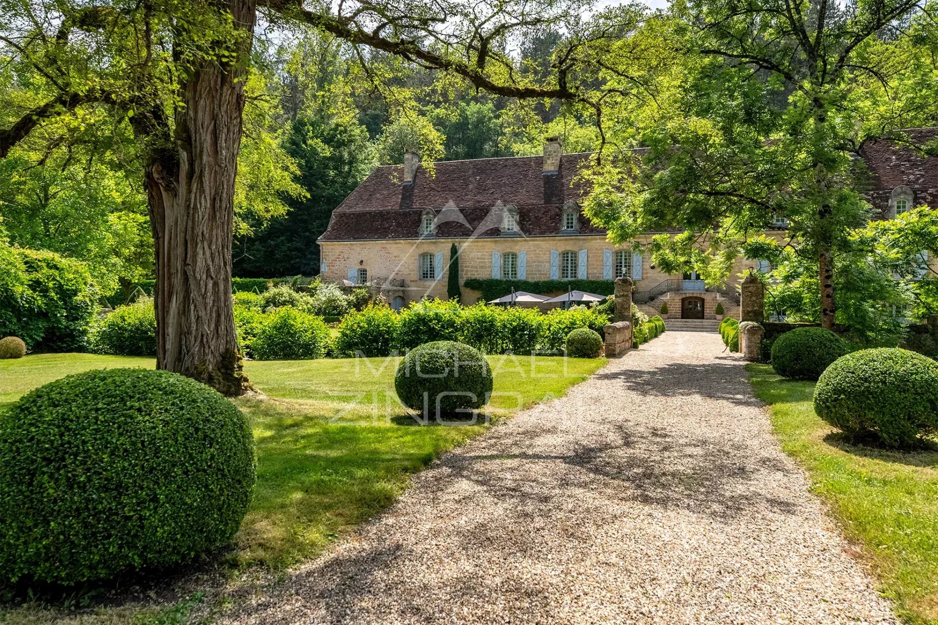 Außergewöhnliches Anwesen im grünen Périgord