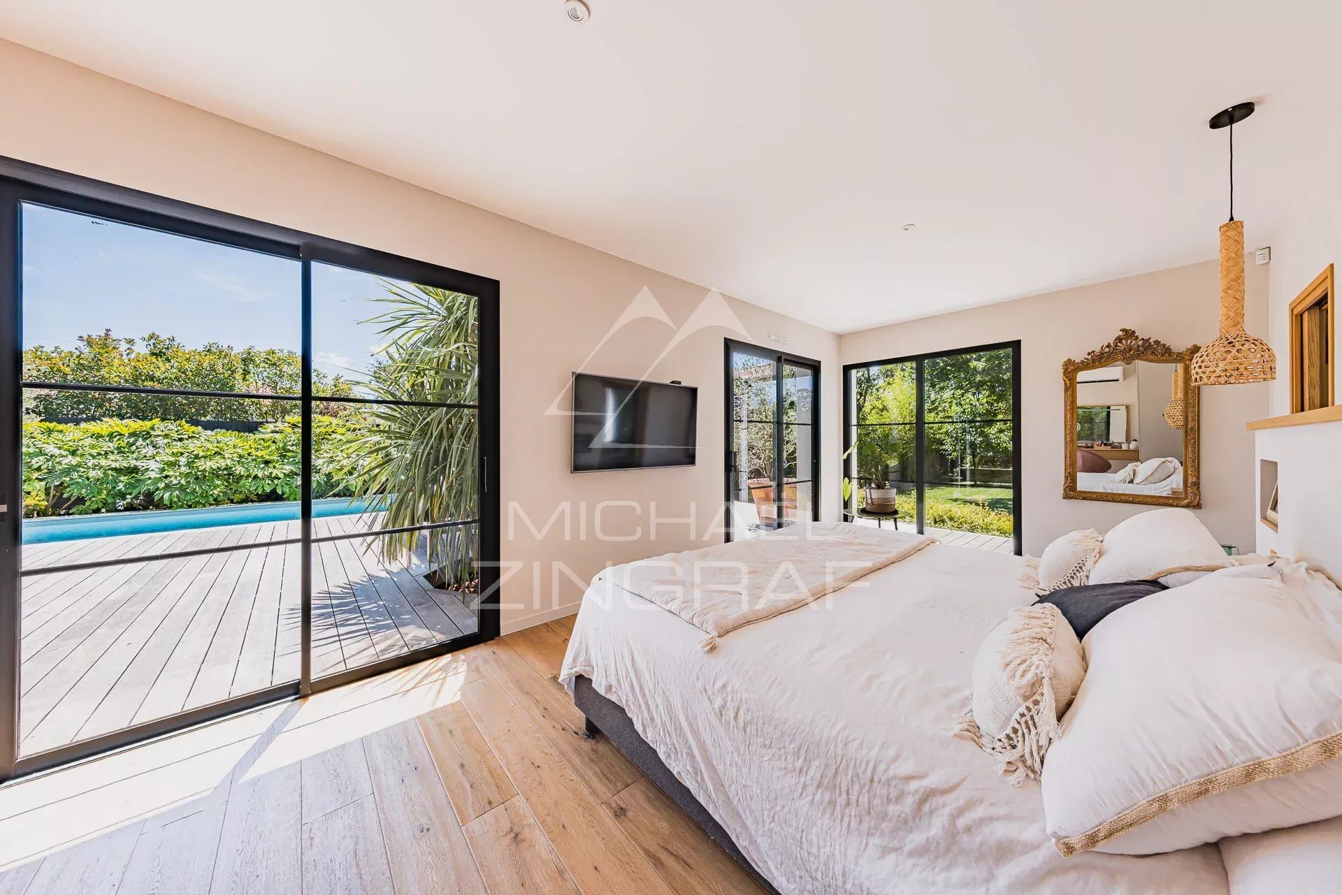 Contemporary Home, Elegance and Comfort at the Heart of Arcachon Bay