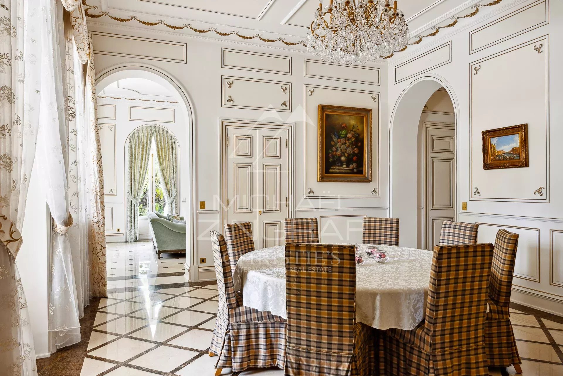 Cap d’Antibes – Prächtige Belle-Époque-Villa in einer privaten Domäne