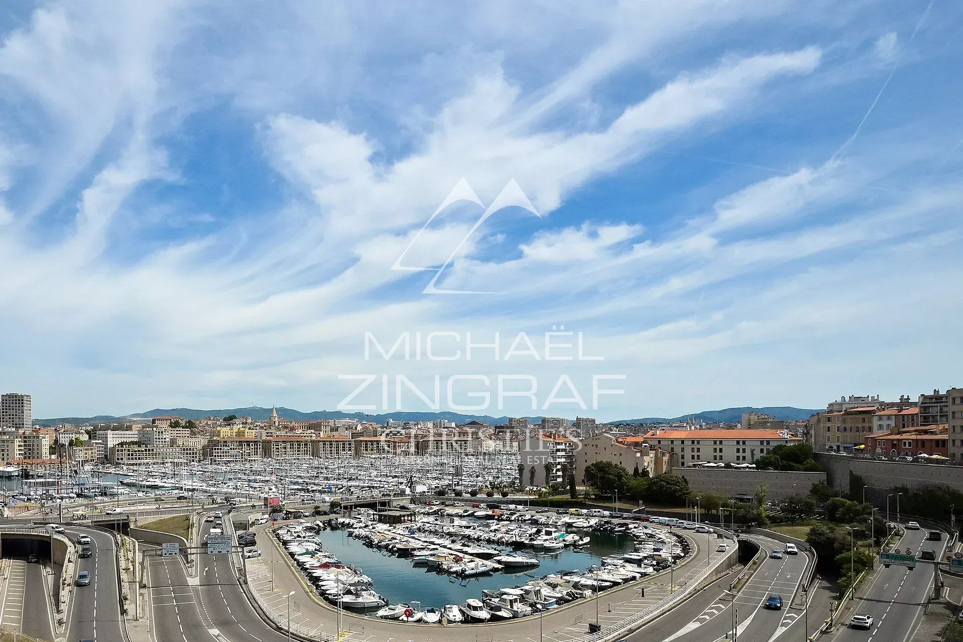 Recent residence - 2-bedroom duplex apartment