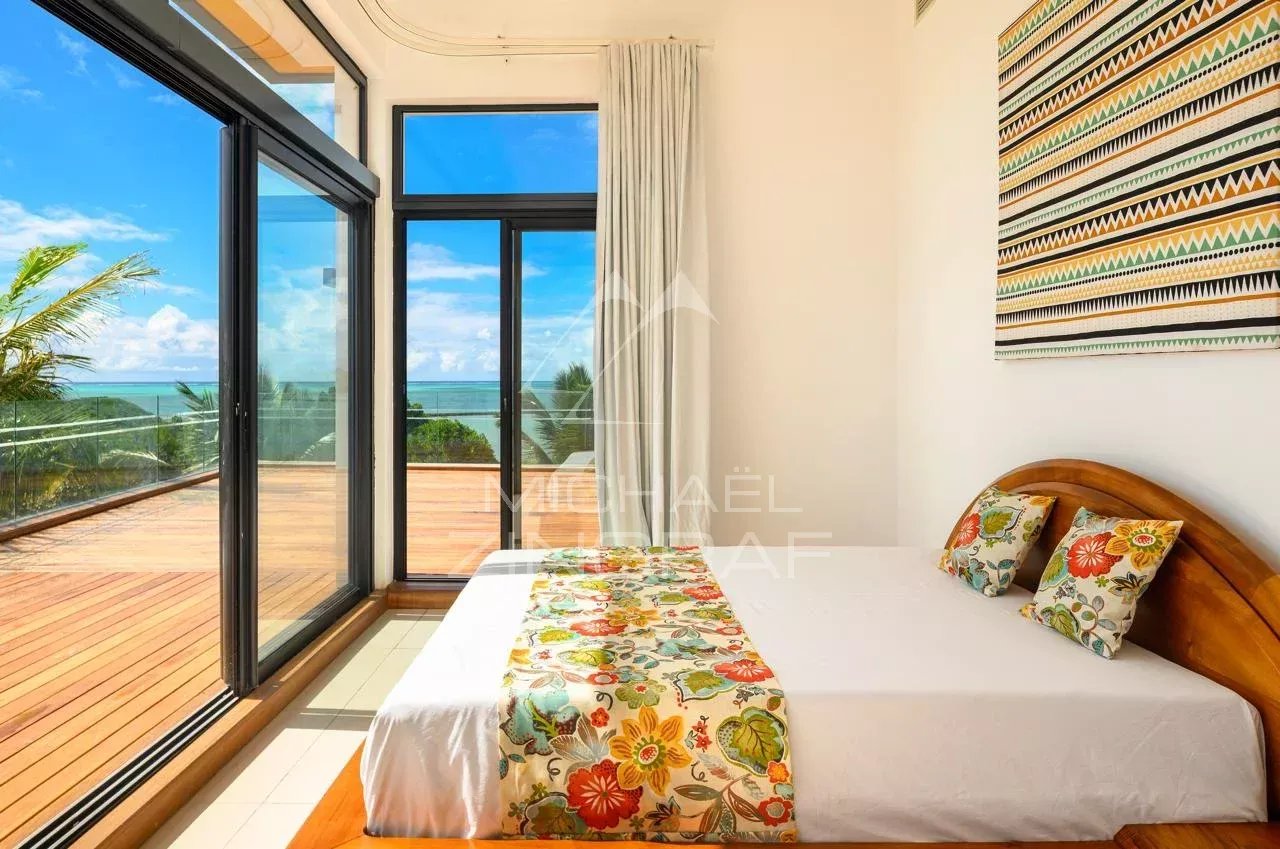 Penthouse d’Exception de 4 Chambres avec Vue Panoramique sur le Lagon à Azuri Golf & Beachfront Village