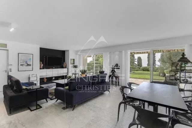 Croix des Gardes – Wunderschönes 5-Zimmer-Haus mit Meerblick + 270 m² Terrasse und Garten