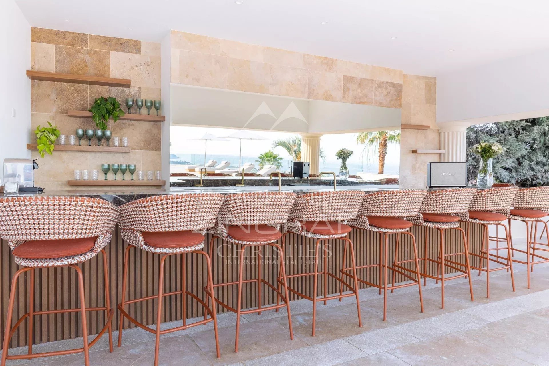 At the Gates of Cannes — Panoramic Sea View Villa — 11 Suites