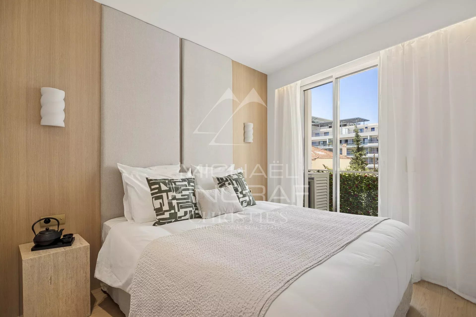 Cannes – Gazagnaire – Wunderschöne renovierte 3-Zimmer-Wohnung