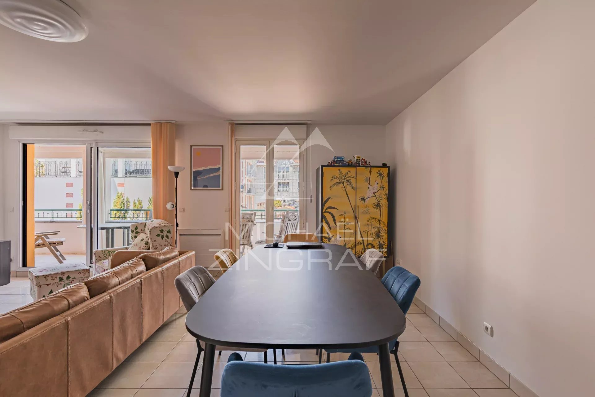 Arcachon Zentrum — Großzügige Wohnung in der Nähe von Markt und Strand