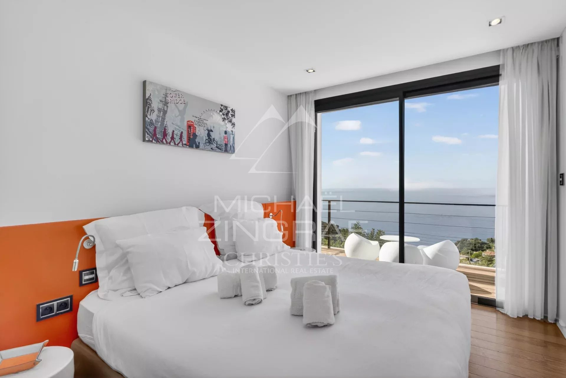 Magnifique Villa Contemporaine à louer vue mer imprenable proche Monaco