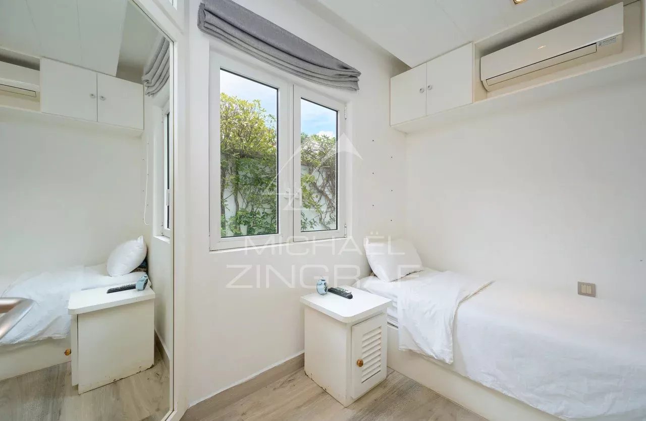 Zeitgenössische Villa in Grand Baie