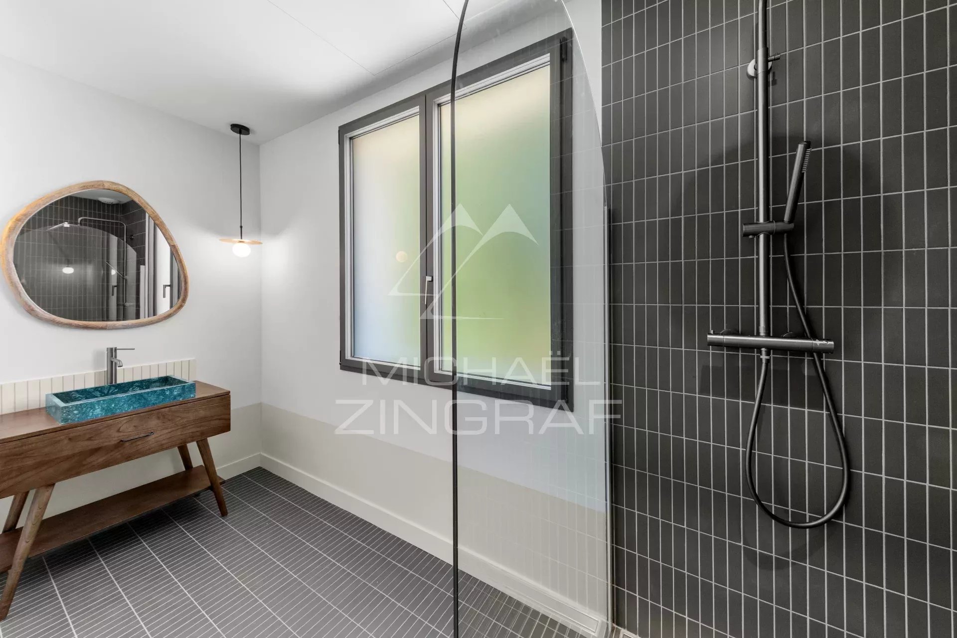 ARCACHON PORTES DU MOULLEAU - MAISON 5 PIÈCES ENTIÈREMENT RÉNOVÉE