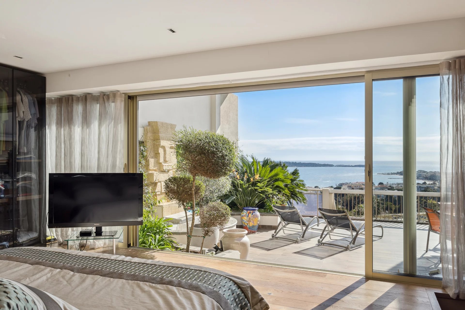 Superb apartment in a luxury residence