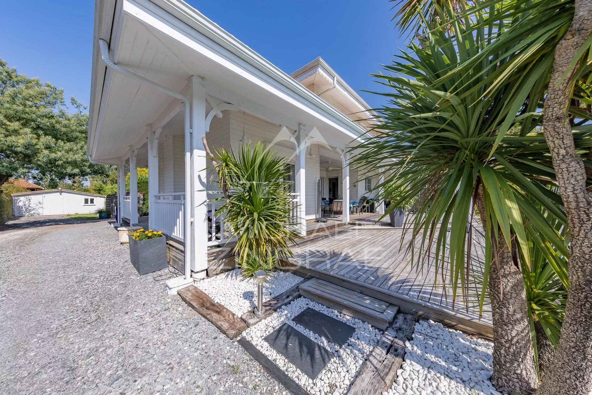 Villa familiale - Harmonie et douceur de vivre au Port du Rocher