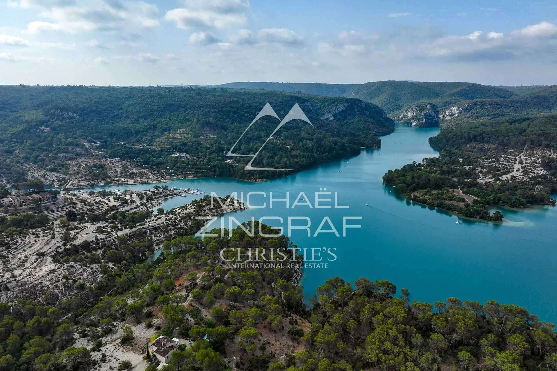 Vue panoramique exceptionnelle sur le lac d'Esparron – Au cœur des Gorges du Verdon