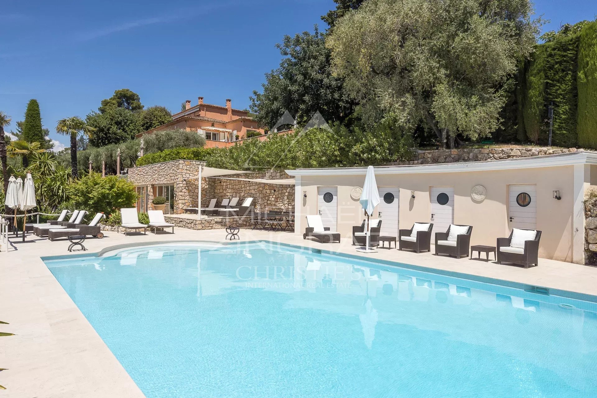 Co - EXCLUSIVITE - Cannes - Californie - Majestueuse maison de Maitres