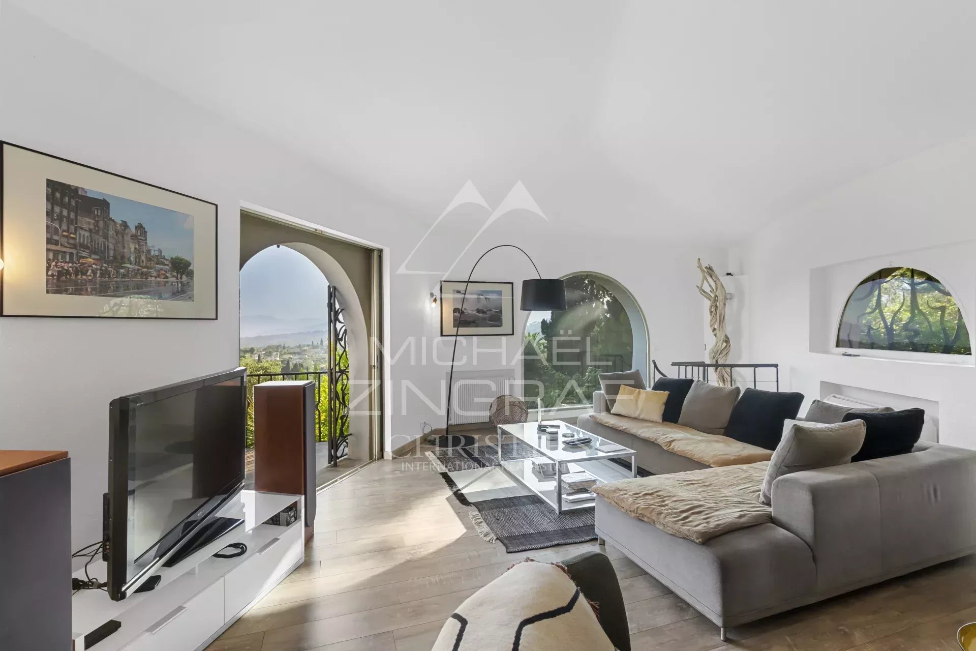 Mougins - Charming Couelle's style villa