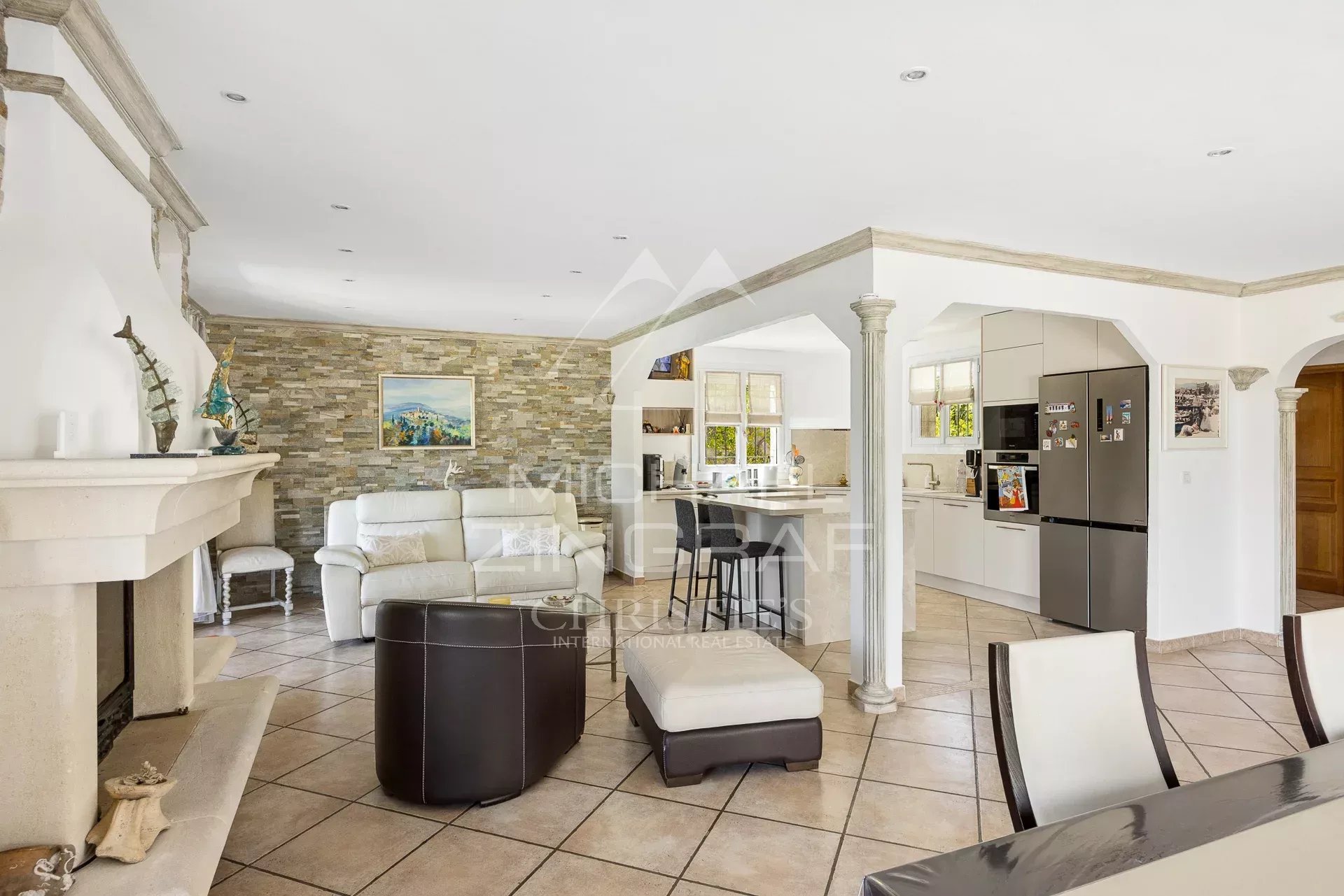 Cagnes-sur-Mer – Villa familiale avec piscine et aperçu mer