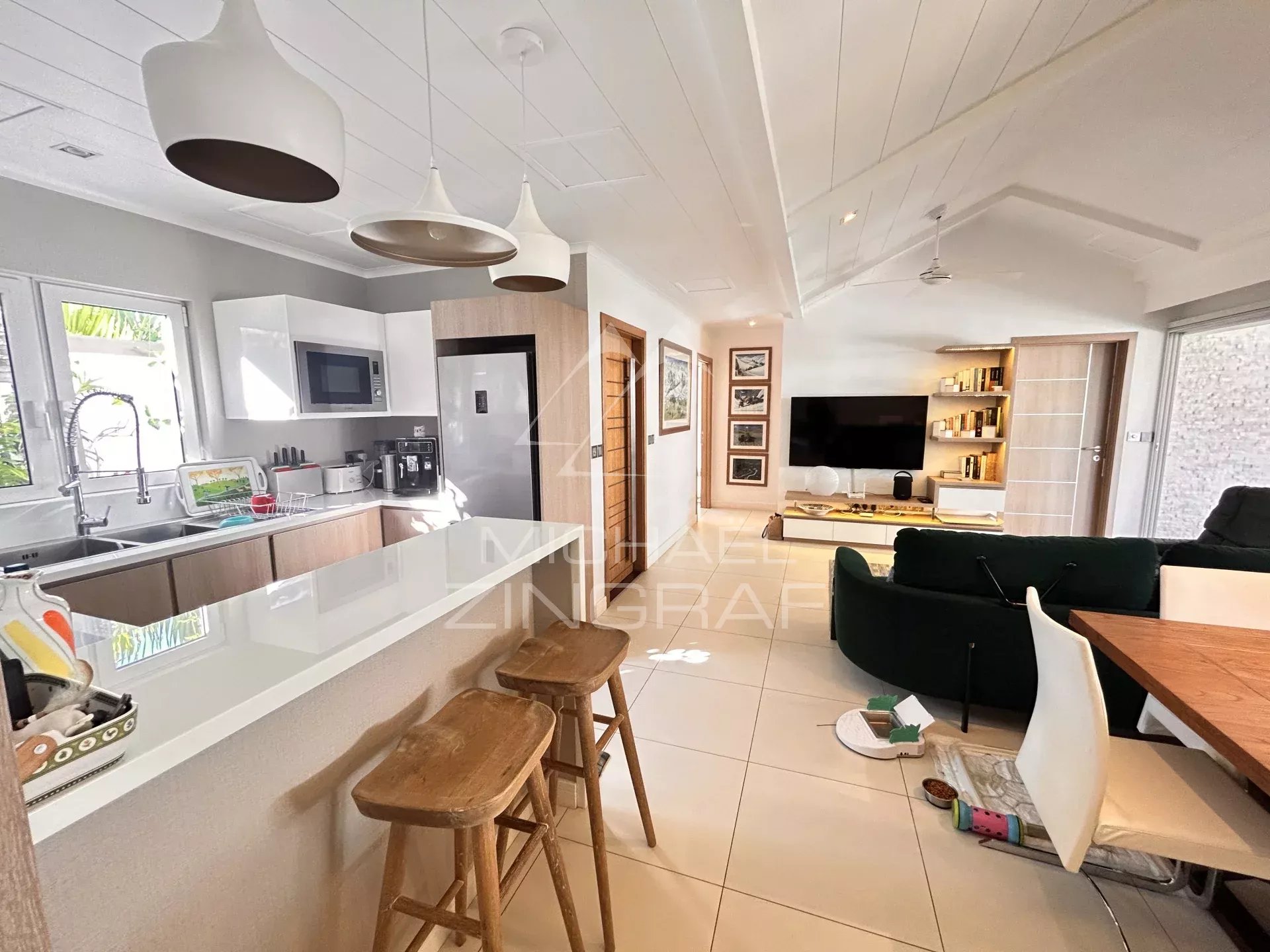 Villa située dans une résidence sécurisée à Grand Baie