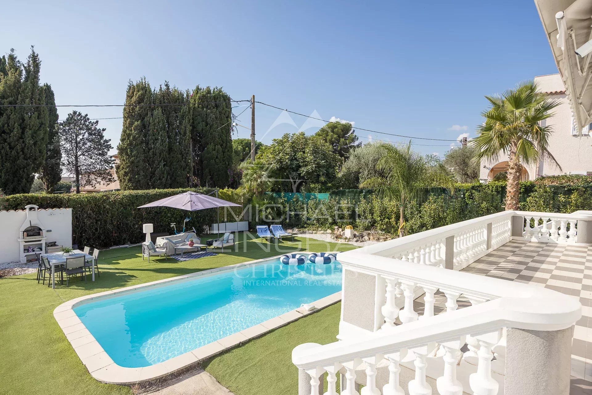 Antibes - Eucalyptus - Villa und Baugrundstück