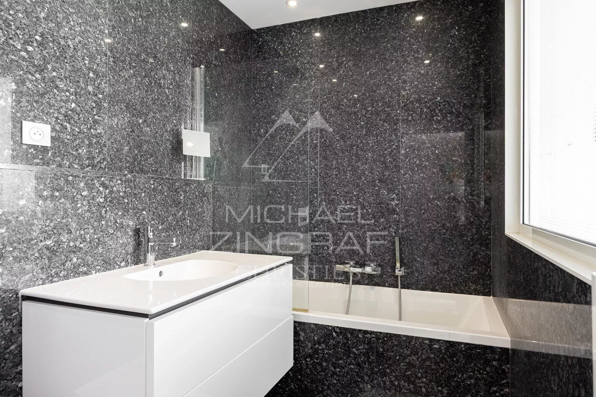 Villefranche-sur-Mer – Superbe villa contemporaine avec vue mer