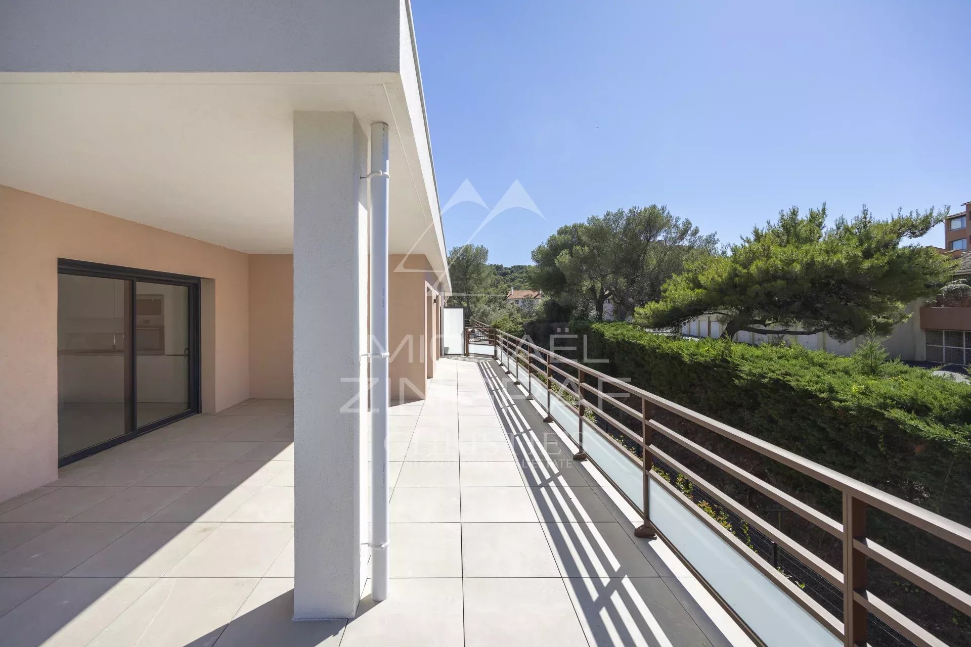 Saint-Raphaël - New apartment in a sought-after neighborhood