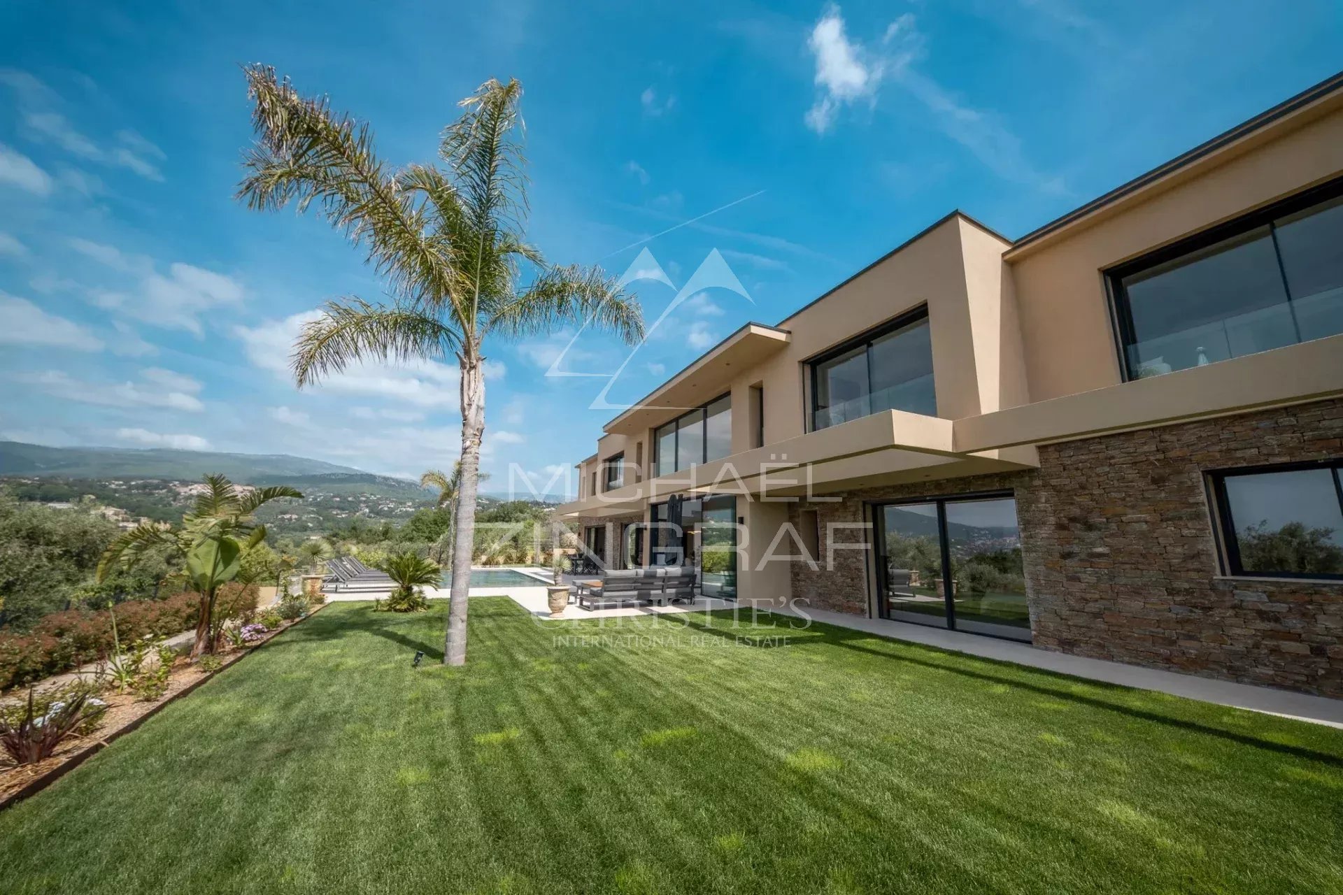 Opio – Villa contemporaine d'exception au sein d'un domaine privé