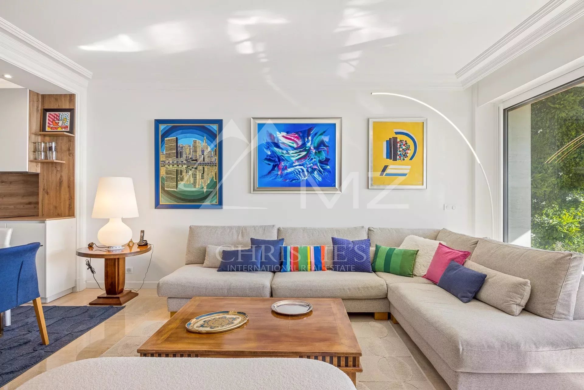 Hervorragende Wohnung in einer prestigeträchtigen Residenz