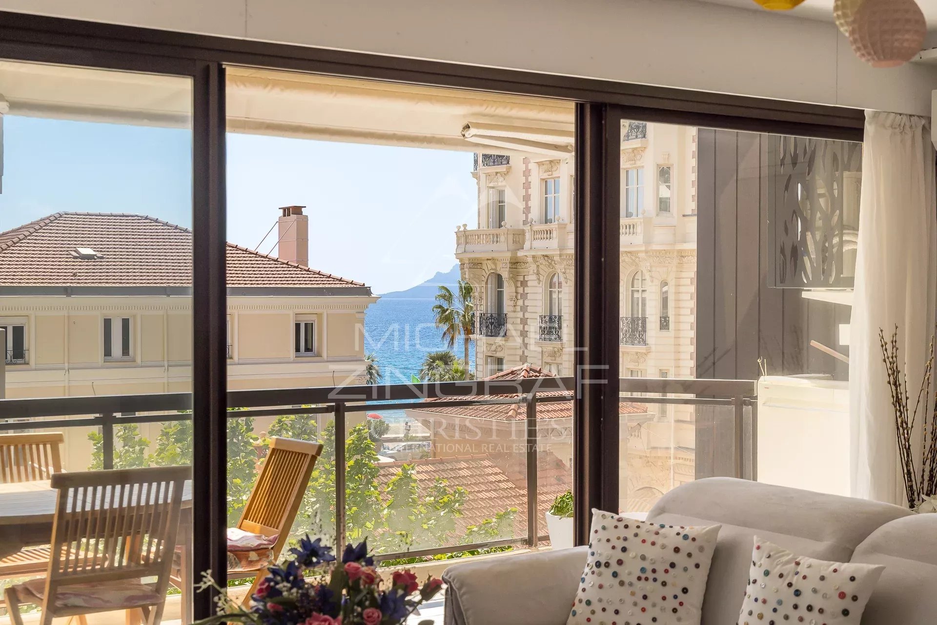 Cannes - Bananes - 2-Bedroom Ocean View