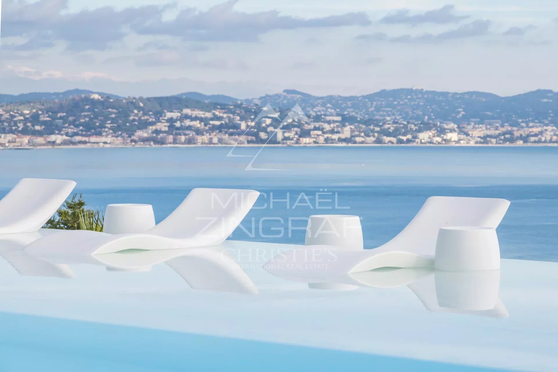 Close to Cannes -  amazing new villa