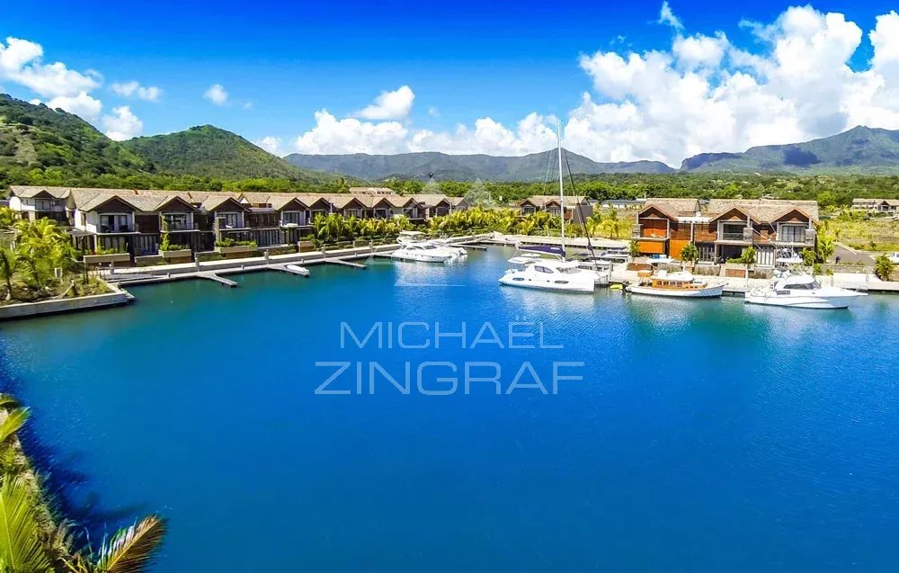 Duplex 3 chambres sur La Balise Marina avec PONTON PRIVATIF