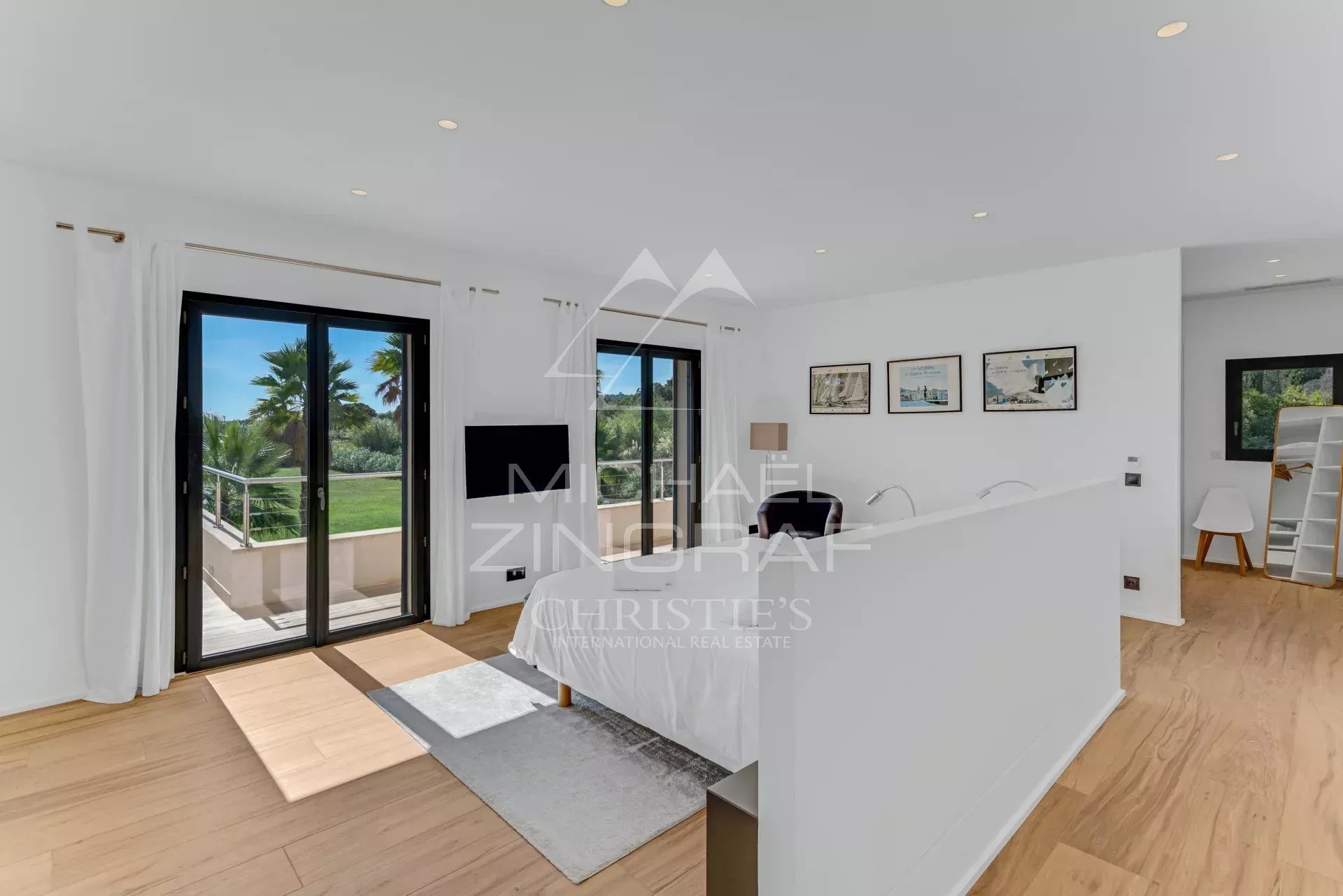 Saint-Tropez – Villa contemporaine à deux pas de Pampelonne