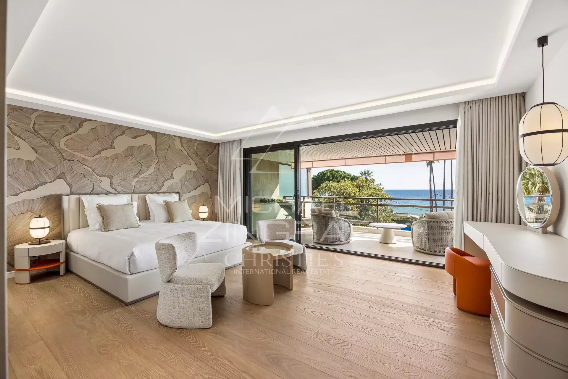 Cannes Croisette, Stunning Luxury Apartment