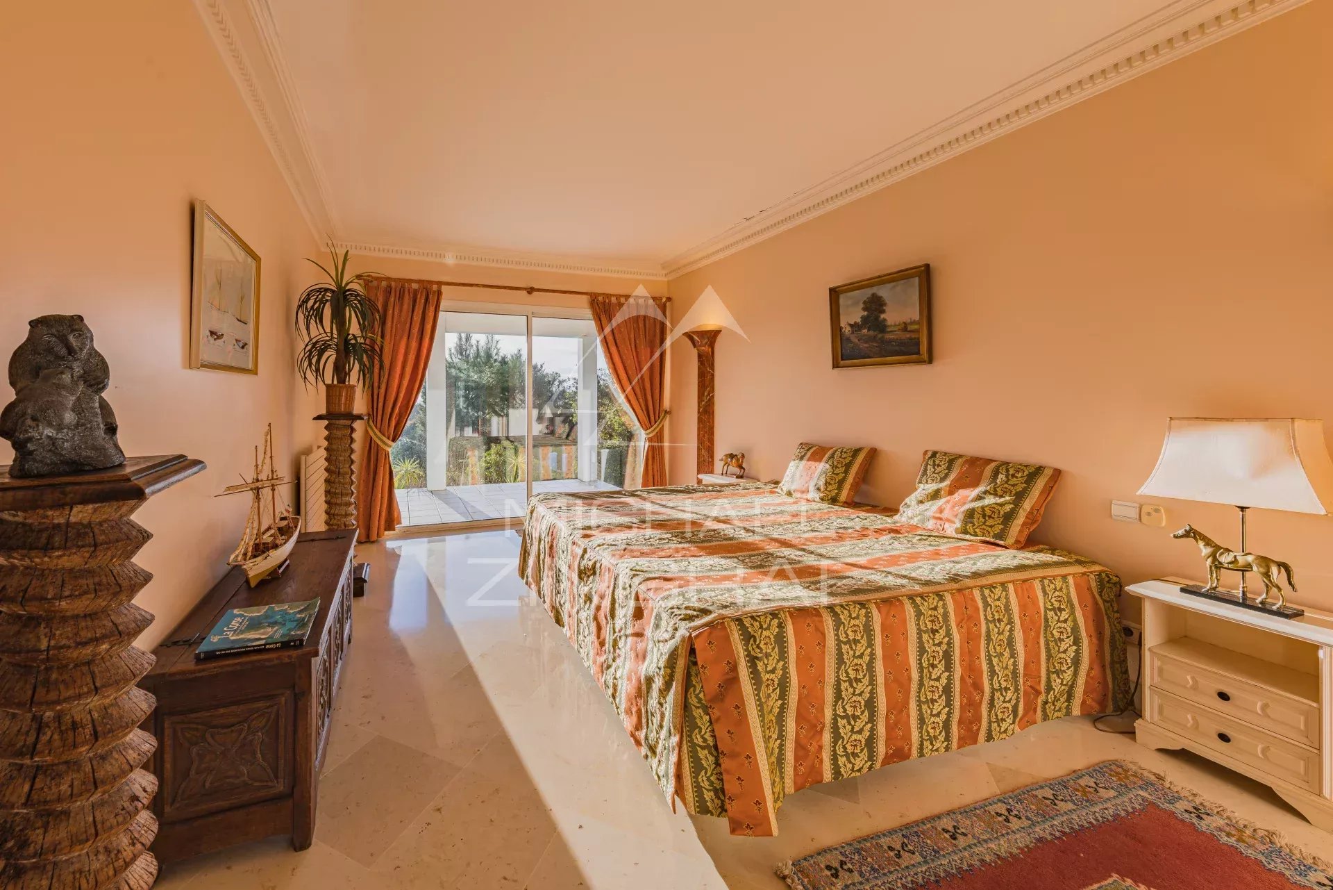 PYLA-SUR-MER - VILLA DE 6 PIÈCES AVEC VUE SUR LE BASSIN D'ARCACHON