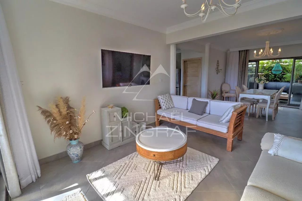 2-Bedroom Penthouse – Trou aux Biches