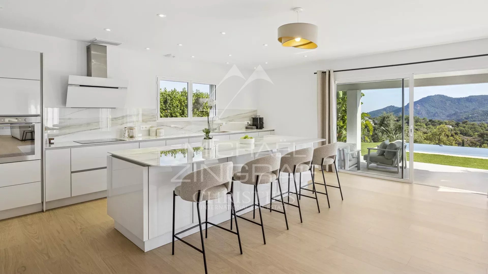 Les Adrets de l'Esterel - renovated villa close to Cannes